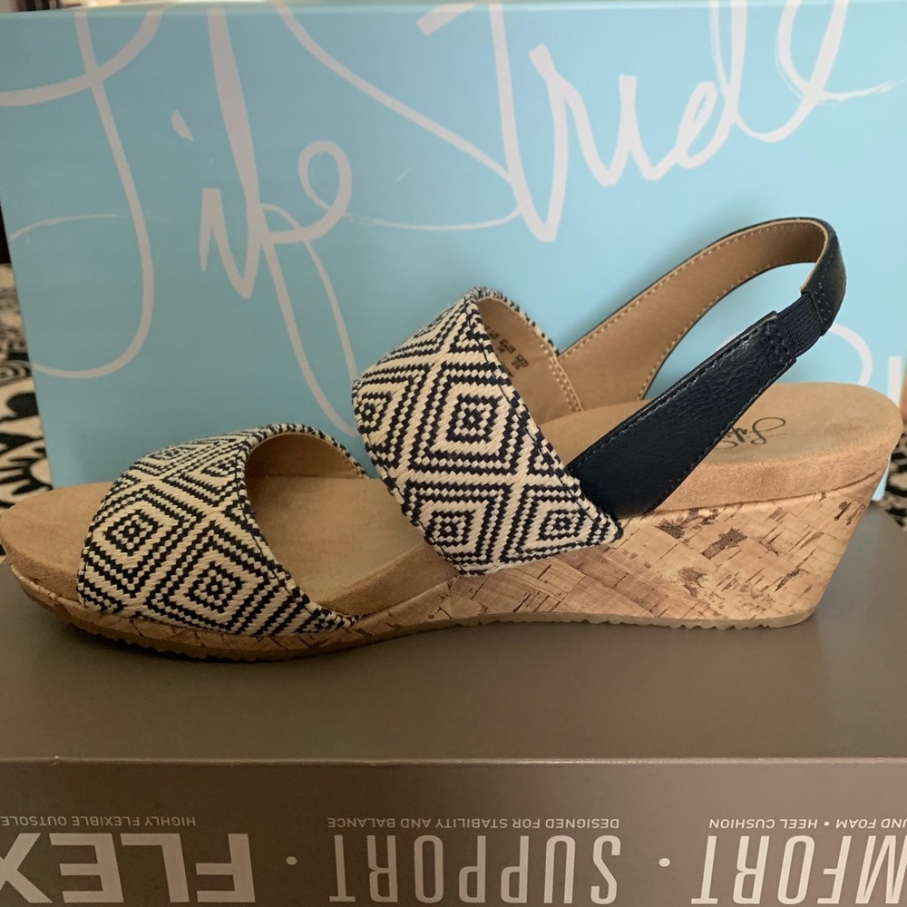 NEW Life stride wedges
